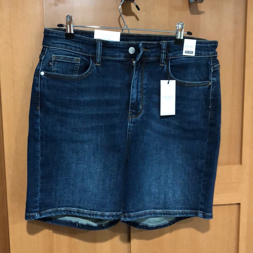NWt Judy Blue nondistressed high waist shorts